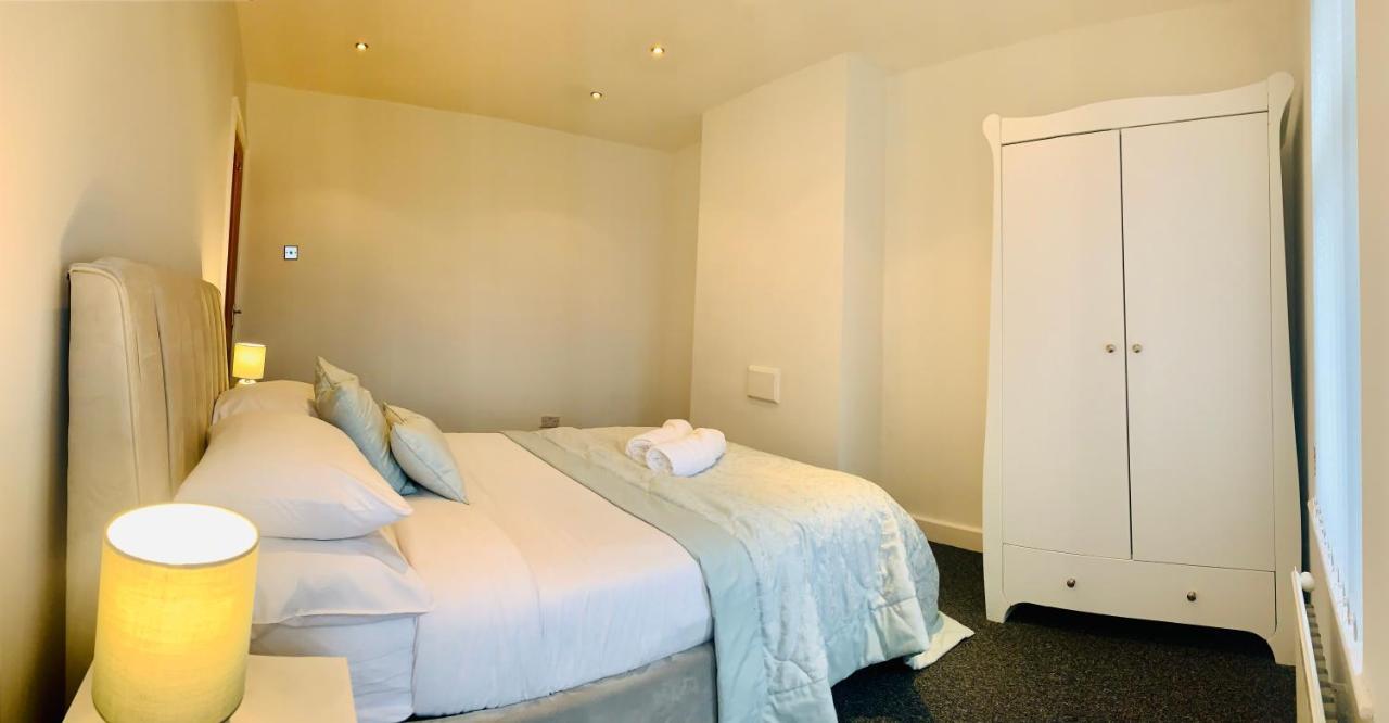 Comfortable 3 Bed Residential Home In Sheffield Esterno foto